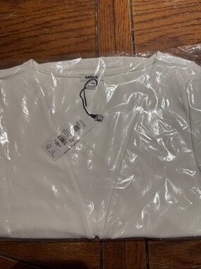 Garage Sleek Plunge Tee